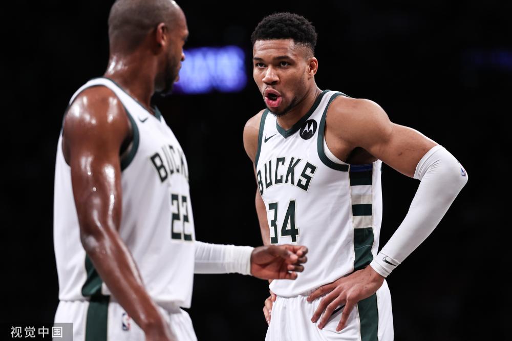 無數足球巨 無數足球巨